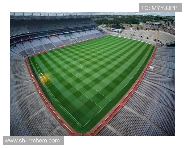 卡名足球明星闪耀绿茵场他们的传奇与魅力交织成篇