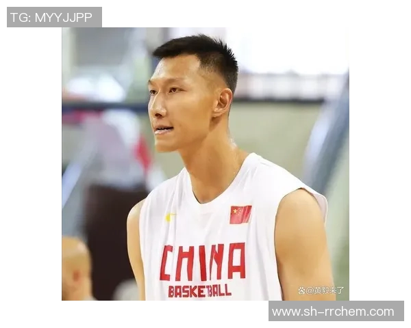 易建联:从篮球场上的传奇到生活中的榜样,探寻他的奋斗与坚持之路 易建联:从篮球场上的传奇到生活中的榜样,探寻他的奋斗与坚持之路